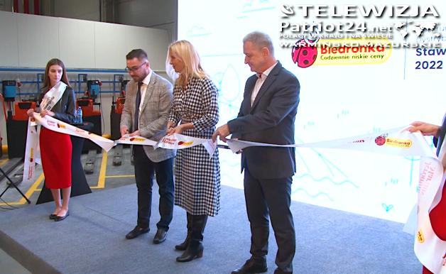 [VIDEO] Biedronka inwestuje w nowe centrum dystrybucji w Stawigudzie pod Olsztynem. Zatrudni tam 600 pracowników